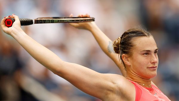 Год подошел к концу, а мы зашифровали интересные факты о теннисистах в красочной игре! Сможешь отыскать все?