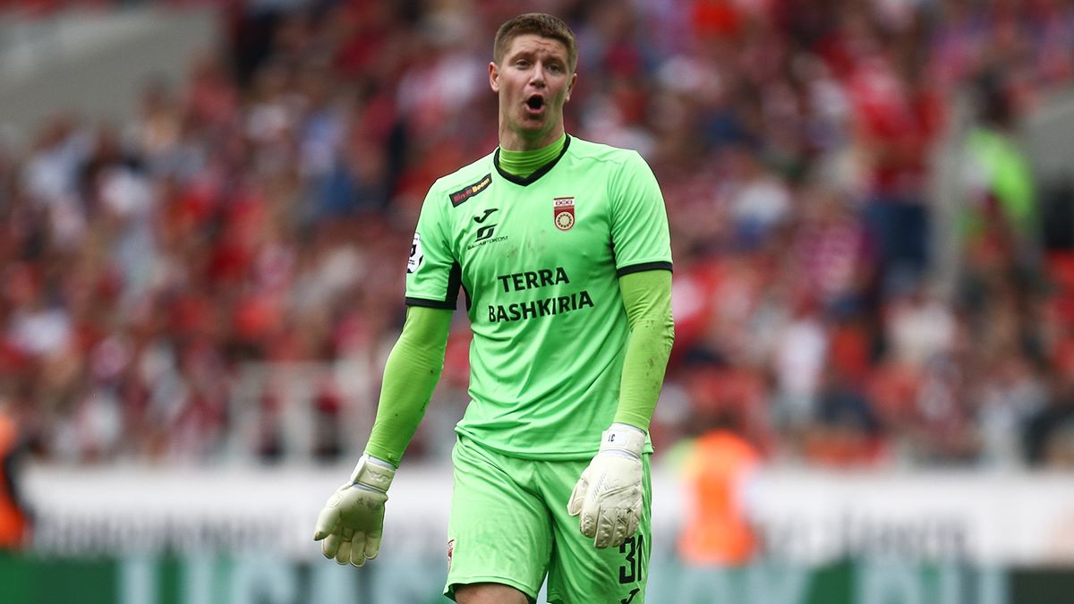 «Енисей» Ташуева победил «Уфу» благодаря курьезному автоголу Беленова