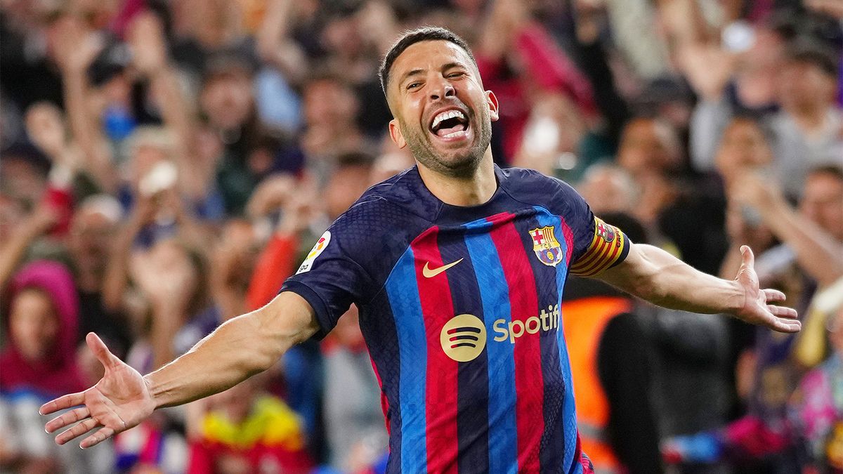 «Барселона» отреагировала на решение Жорди Альбы завершить карьеру