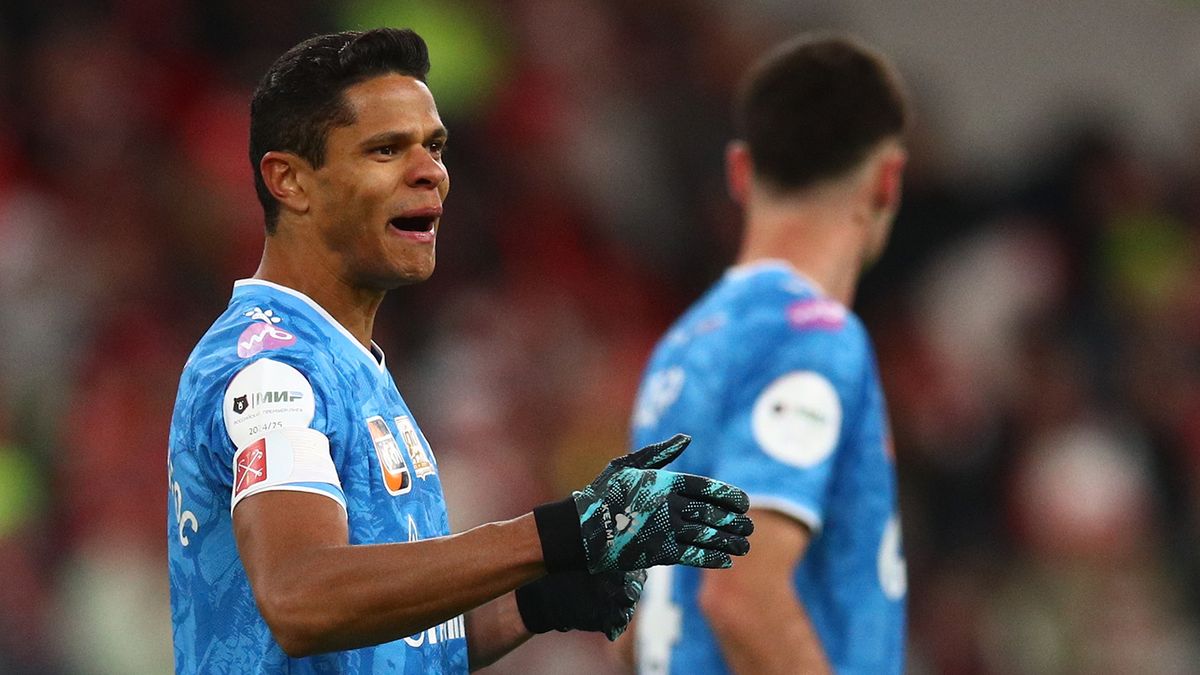 Дуглас Сантос: «Зенит» прошел период трудностей и возвращается к тому, каким был раньше»