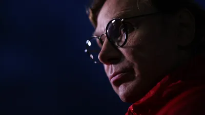 Валерий Карпин