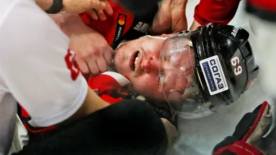 Сергей Шумаков