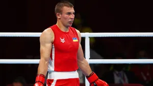 Украинский боксер Хижняк в финале Олимпиады проиграл нокаутом обидчику россиянина Бакши