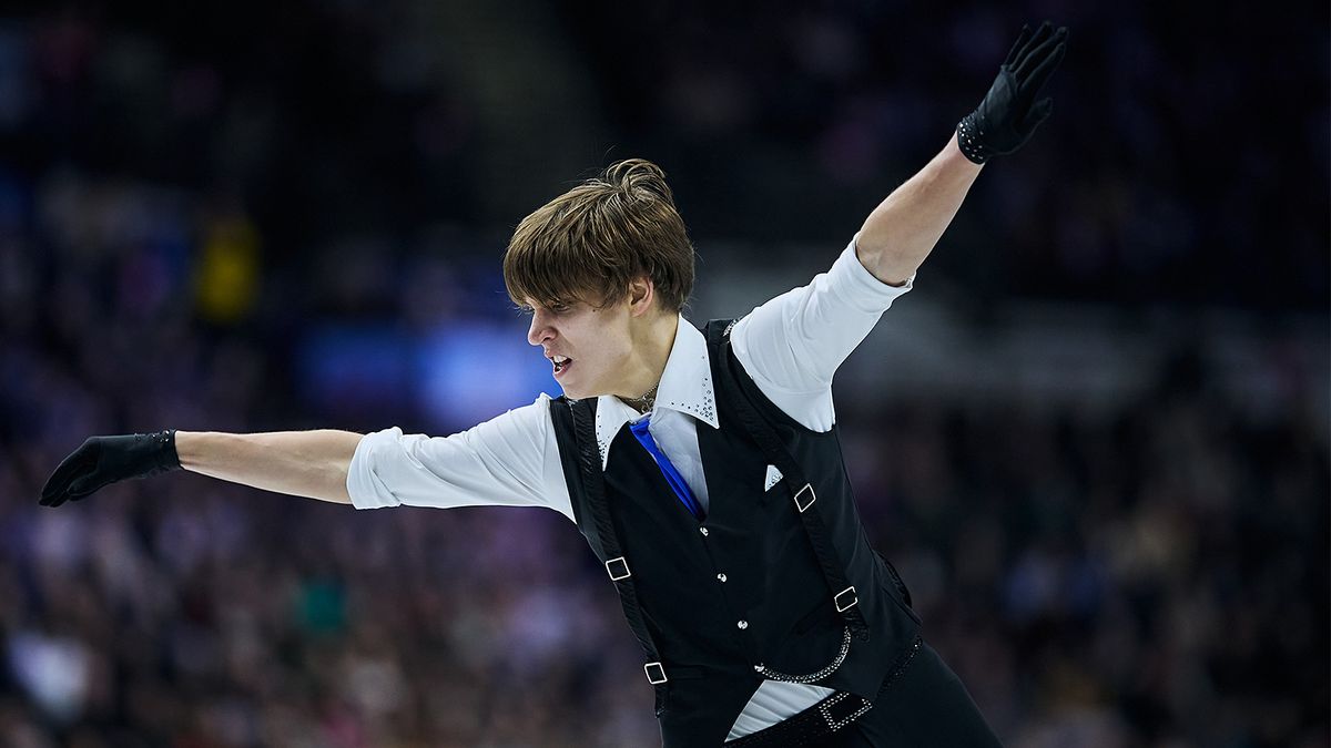 Экс-российский фигурист принес Чехии первую медаль чемпионата Европы за 13 лет. Ученик Тутберидзе забрал золото