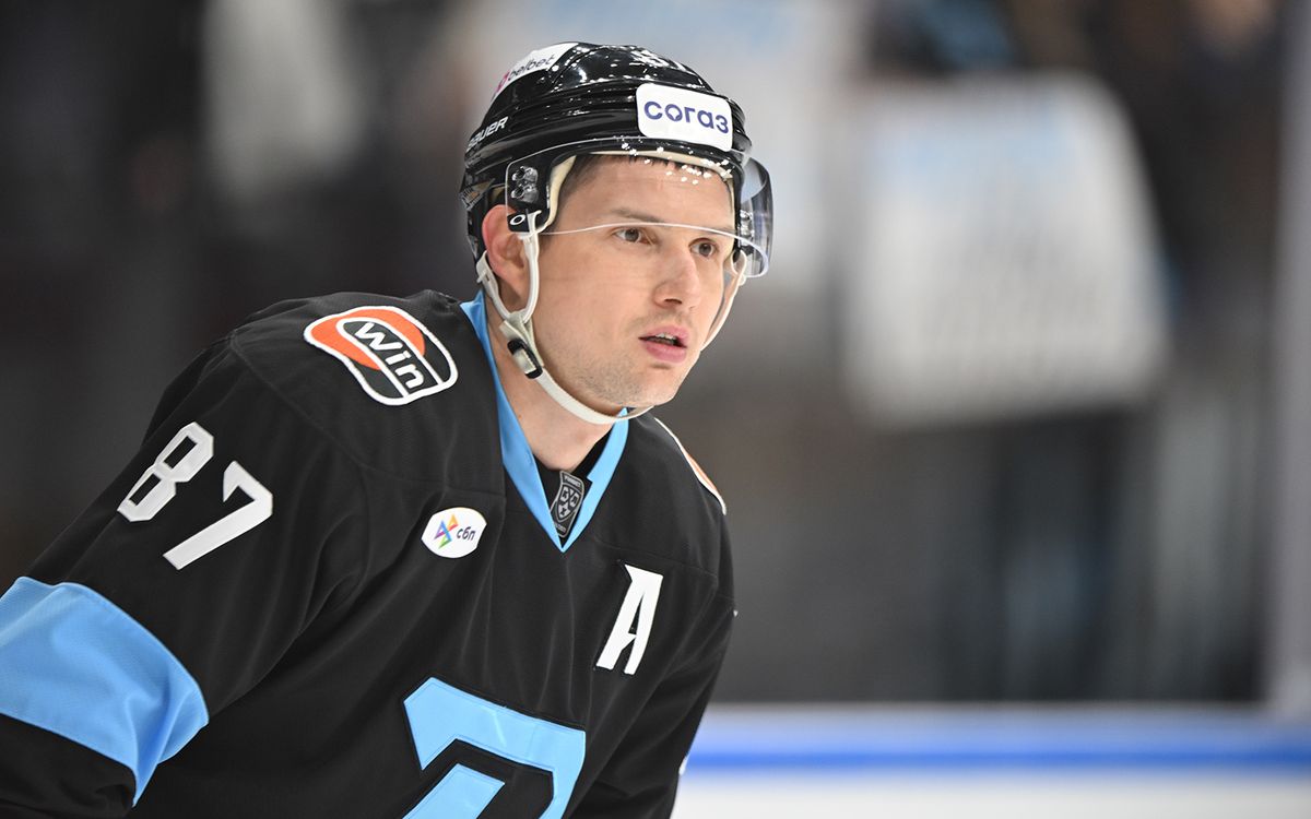 Шипачев первым достиг отметки в 900 матчей в регулярных чемпионатах КХЛ