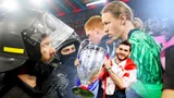 Сафонов прорывался через ОМОН и получил в глаз, Хвича надел флаг Грузии. Все эмоции финала Лиги чемпионов