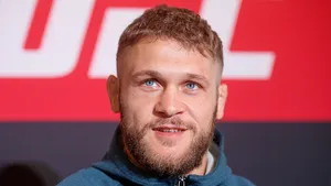 «Петра уже списывают! Вы серьезно?!» Новая звезда UFC заступается за Яна и готовится к главному бою жизни