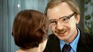 Тест: вспомните точную цитату из «Служебного романа». Хорошо знаете легендарную комедию СССР?