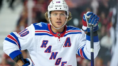 Артемий Панарин