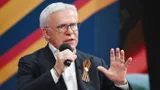 Фетисов: «Россия должна была дать понять всем международным структурам — без флага и гимна другого не предлагать»
