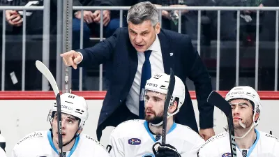 Дмитрий Квартальнов