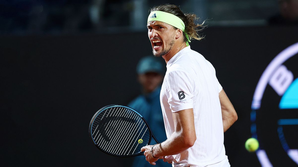 Зверев стартовал с победы на «Мастерсе» в Шанхае