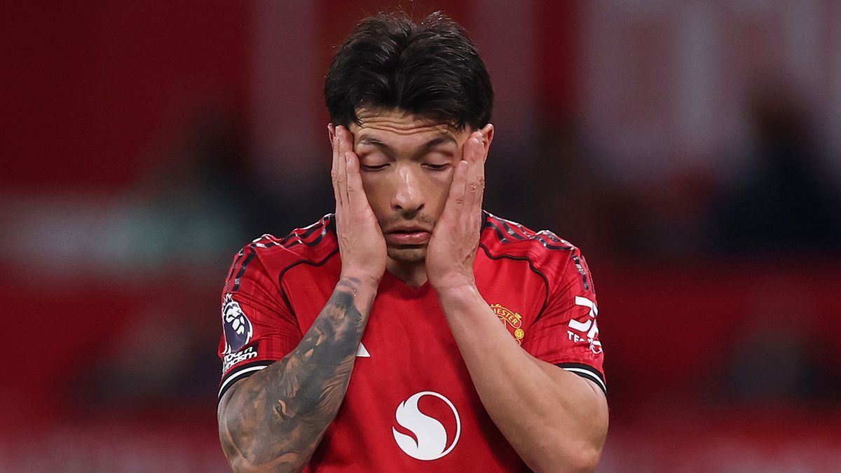 «Манчестер Юнайтед» дома проиграл «Лидсу» в матче АПЛ