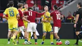 Драка в матче Венгрия — Украина: фанаты кидались с гостей с трибуны, Собослаи толкнул соперника и убежал 
