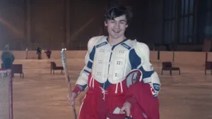 Поехал покупать водку для свадьбы и попал в роковую аварию! Жизнь хоккеиста Ломакина оборвалась после ошибки врачей