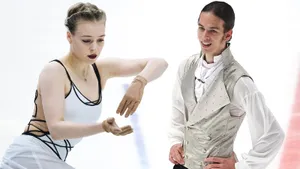 Сногсшибательные костюмы фигуристов на Олимпиаде-2026: фото. Выбрала понравившееся, без россиян не обошлось