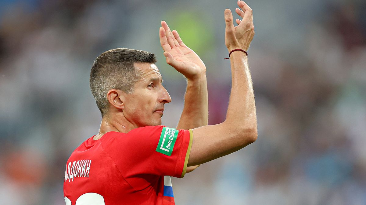 Футболисты ЦСКА перед матчем с «Оренбургом» поддержали Алдонина