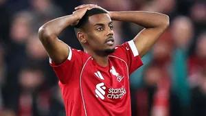 Три топ-клуба совершили одинаковые ошибки: это стоило сотни миллионов