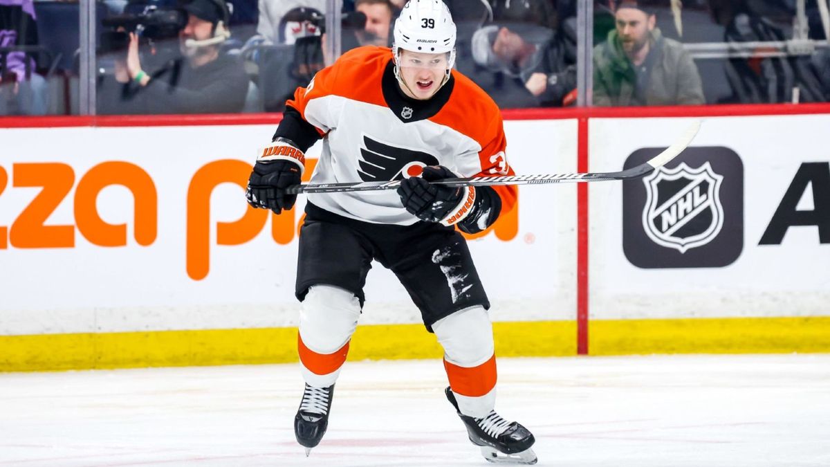 Гол Гребенкина и 2 ассиста Мичкова не помогли «Филадельфии» обыграть «Бостон»