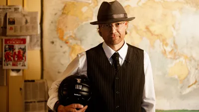 Валерий Карпин