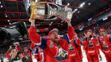 «Волнительно и радостно, что смогли посвятить эту победу погибшей команде». Рафиков — о чемпионстве «Локомотива»