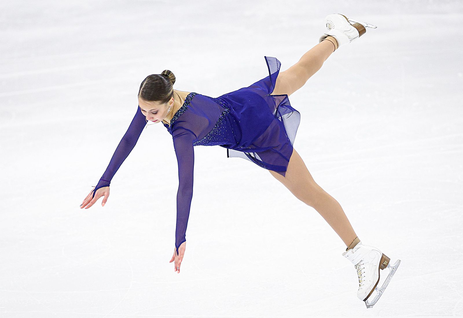 Инна гончаренко тренер по фигурному катанию. Пируэт самара фигурное катание. Алёна косторная 2022. Картинки 1 места по фигурному катанию. Майя хромых блюз.