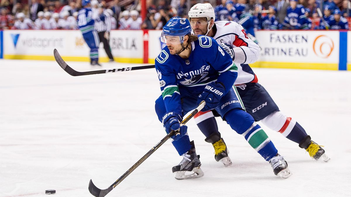 Два игрока НХЛ получают больше $1 млн за результативное действие