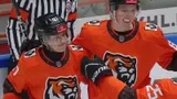 Видео самого быстрого хет-трика в истории МХЛ: игрок «Амурских Тигров» забросил трижды за 95 секунд
