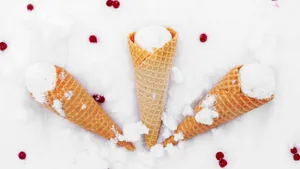 Мороженое на снегу из соцсетей: как правильно готовить этот трендовый зимний десерт 