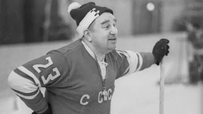 Анатолий Тарасов