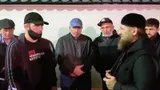 Кадыров и сотни односельчан: как провожали в последний путь Абдулманапа Нурмагомедова