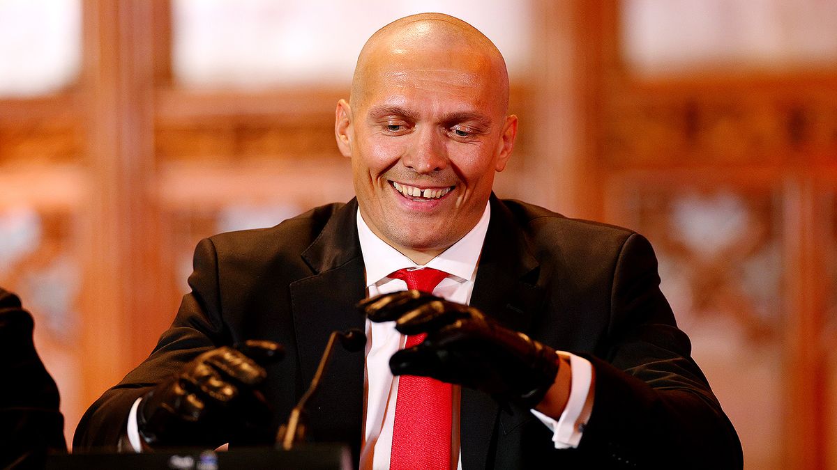 Усик ответил, кто победит в бою Фьюри — Джошуа: «Это будущий абсолютный чемпион мира»