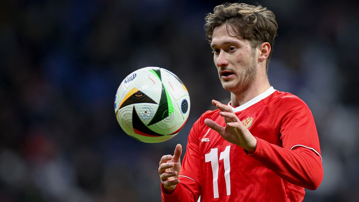 Сборная России объявила стартовый состав на матч с Боливией, Алексей Миранчук — капитан