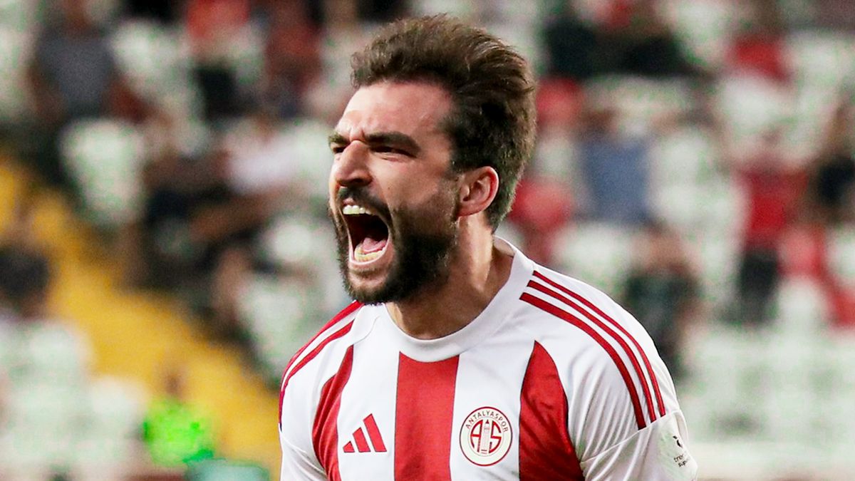 Представитель Джикии — о предложениях от клубов РПЛ: «Георгий не хочет ничего менять»