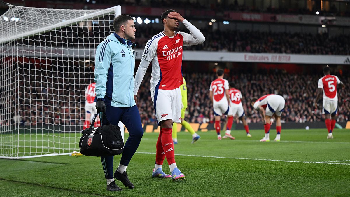 Защитник «Арсенала» Магальяйнс получил травму в контрольном матче за сборную Бразилии