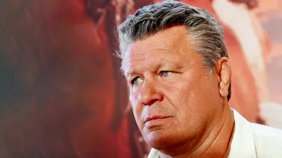 Олег Тактаров