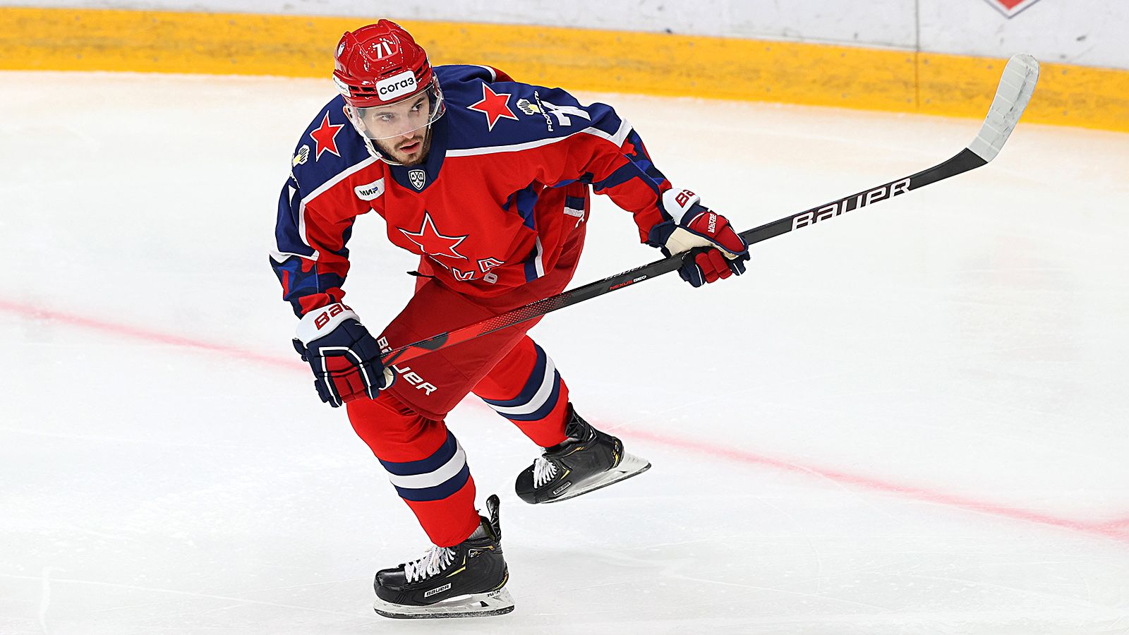 Российский робот алеша. Зделар цска. Маскот цска конь. Роботы в москве в цска. Российский робот алеша.