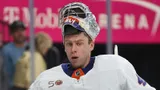 Sportsnet включил Варламова в число претендентов на переход в «Оттаву»