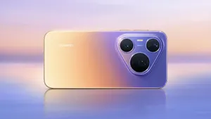 Фотофлагман Huawei Pura 90s Pro Max сравнили с базовой Pro-версией: отличаются не только размером и экраном