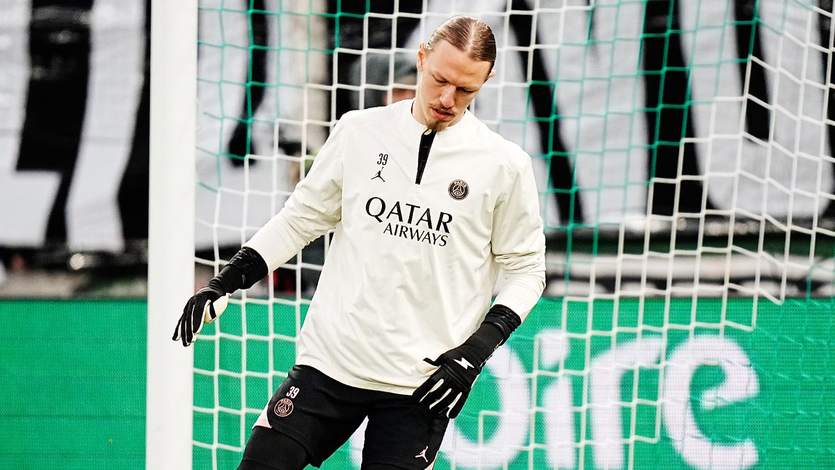 Сафонов попал в заявку «ПСЖ» на матч с «Гавром»