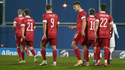 Молодежная сборная России по футболу
