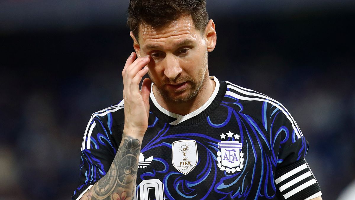 Аршавин раскритиковал Месси за его нынешний уровень: Минус один игрок. Уже старенький