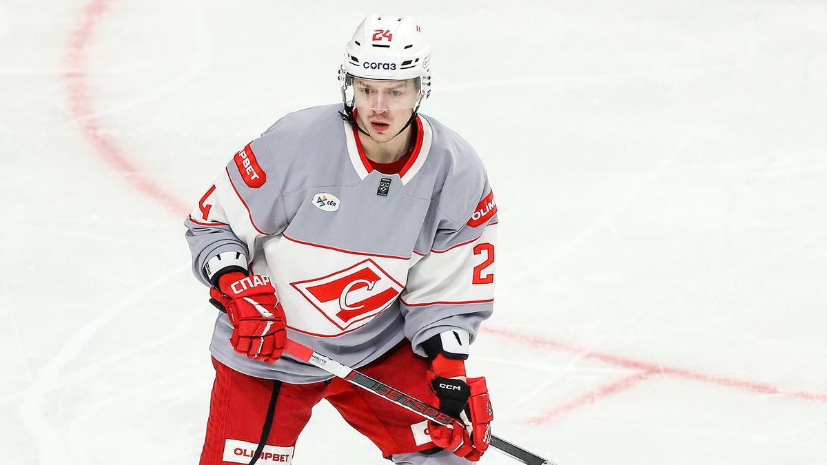 Дубли Коростелева и Порядина принесли «Спартаку» победу над «Трактором» в матче КХЛ