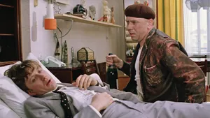 Тест на знание легендарной «Бриллиантовой руки»: хорошо помните культовые диалоги из комедии Гайдая?