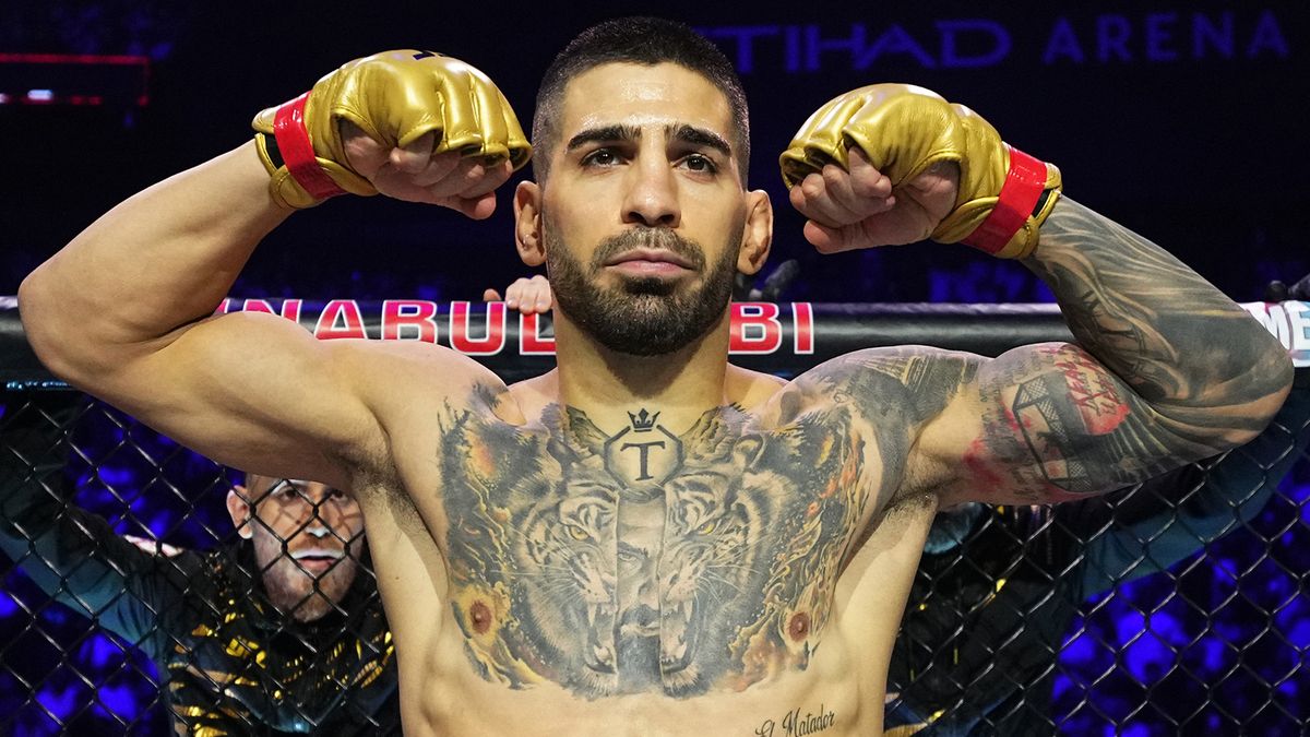 Топурия посетил тренировку сборной Испании перед матчем с Грузией в отборе к ЧМ