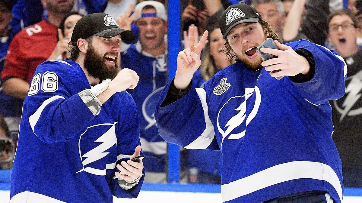 Овечкину пророчат разочарование, а русский гений Кучеров станет королем Америки! Каким в США видят плей-офф НХЛ