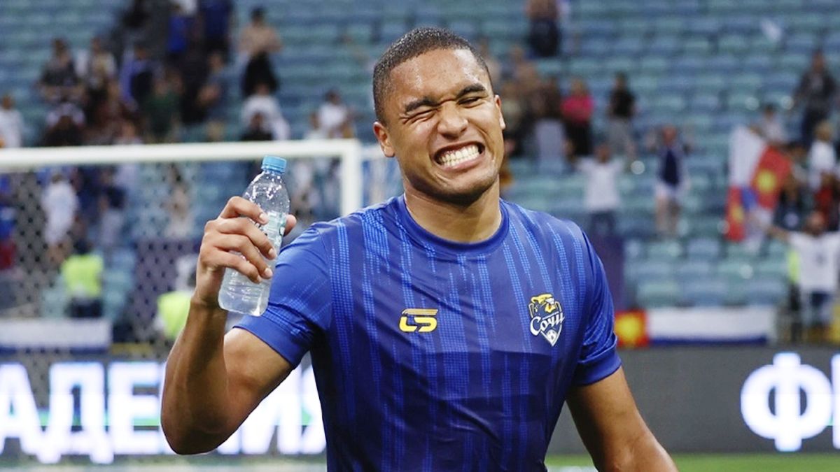 Гуарирапа возвращается в «Сочи», сыграв за «Шарджу» 29 минут за пять месяцев