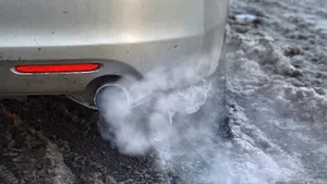 Наступили первые морозы: прогревать ли двигатель?