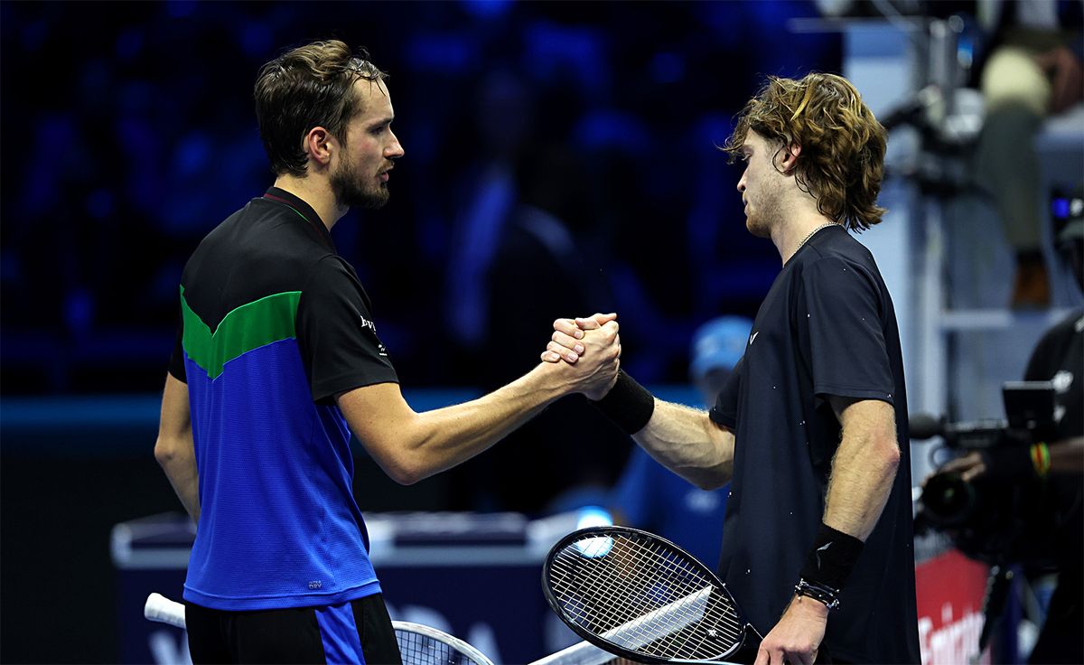 Медведев и Рублев попали в одну четверть на турнире в Дохе. Хачанов в четвертьфинале может сыграть с Алькарасом