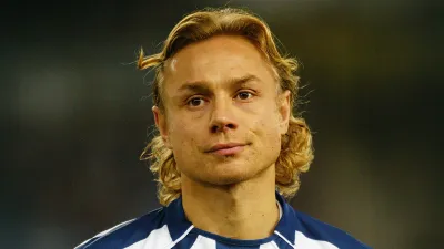 Валерий Карпин